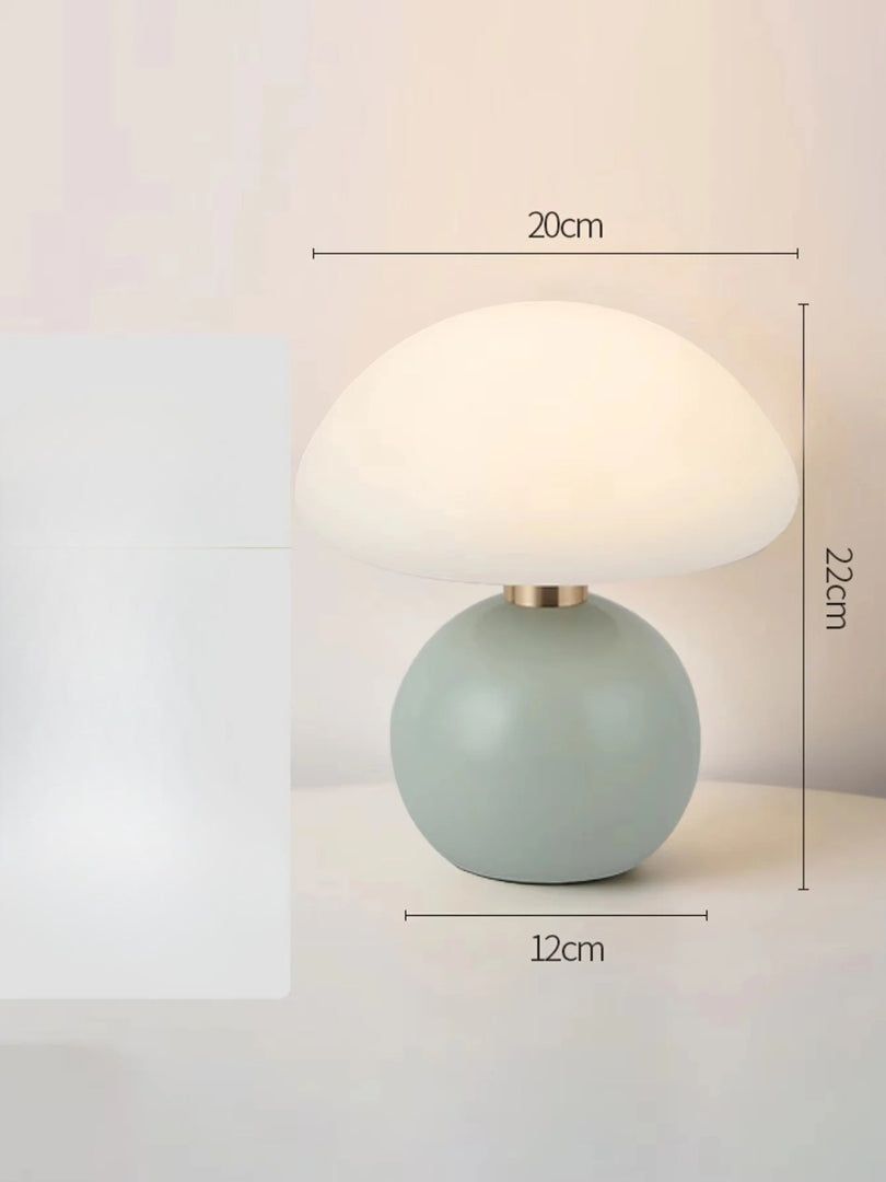 Moderne, per USB aufladbare Tischlampe