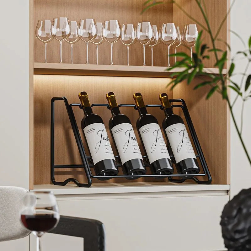 Freistehendes Weinregal aus Eisen für die Arbeitsplatte