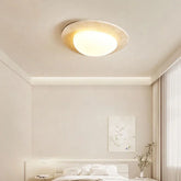 Deckenlampe mit geometrischem Muster
