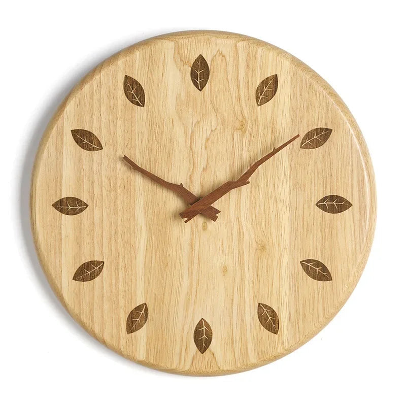 Japanische Wanduhr aus Holz