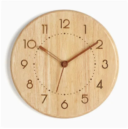 Japanische Wanduhr aus Holz