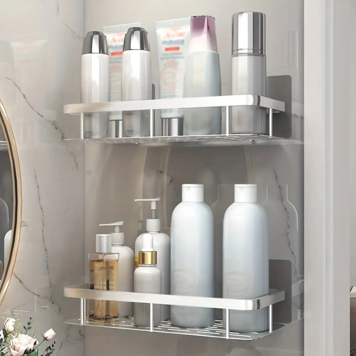 Eckmontierter Badezimmer-Organizer aus Aluminium