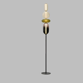 Design vloerlamp met kleurdetails