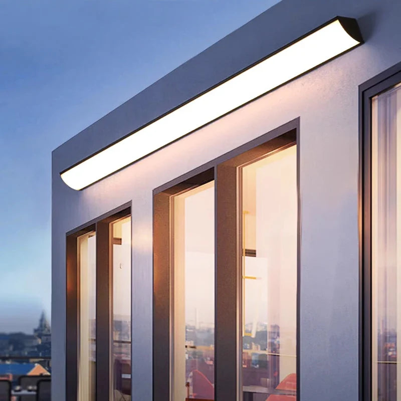 Moderne LED Außenwandleuchte