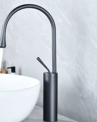 Elegante Waschtischarmatur – Modernes Design & Hochwertige Verarbeitung-Aster Selection