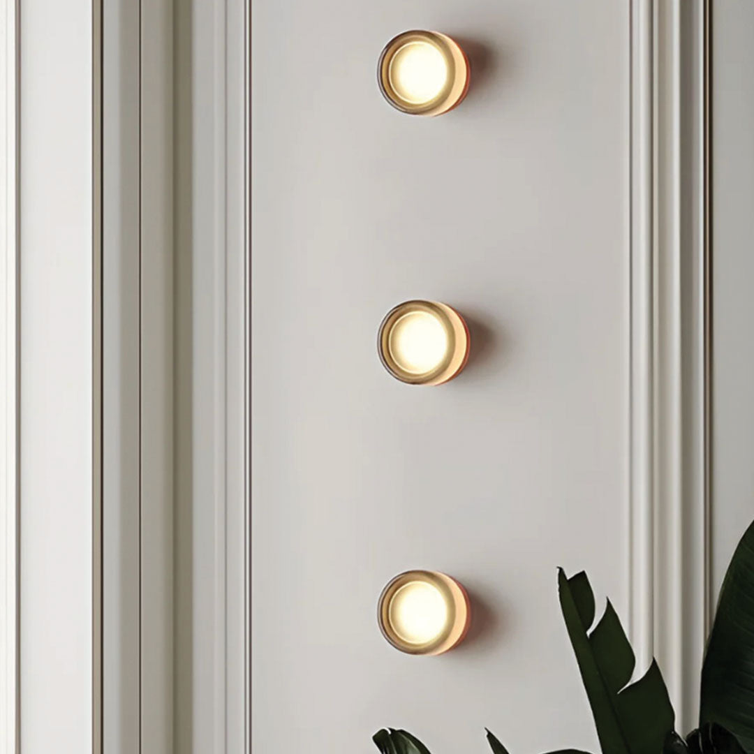 LumièreLux - Stijlvolle Dimple wandlamp gemaakt van metaal en glas