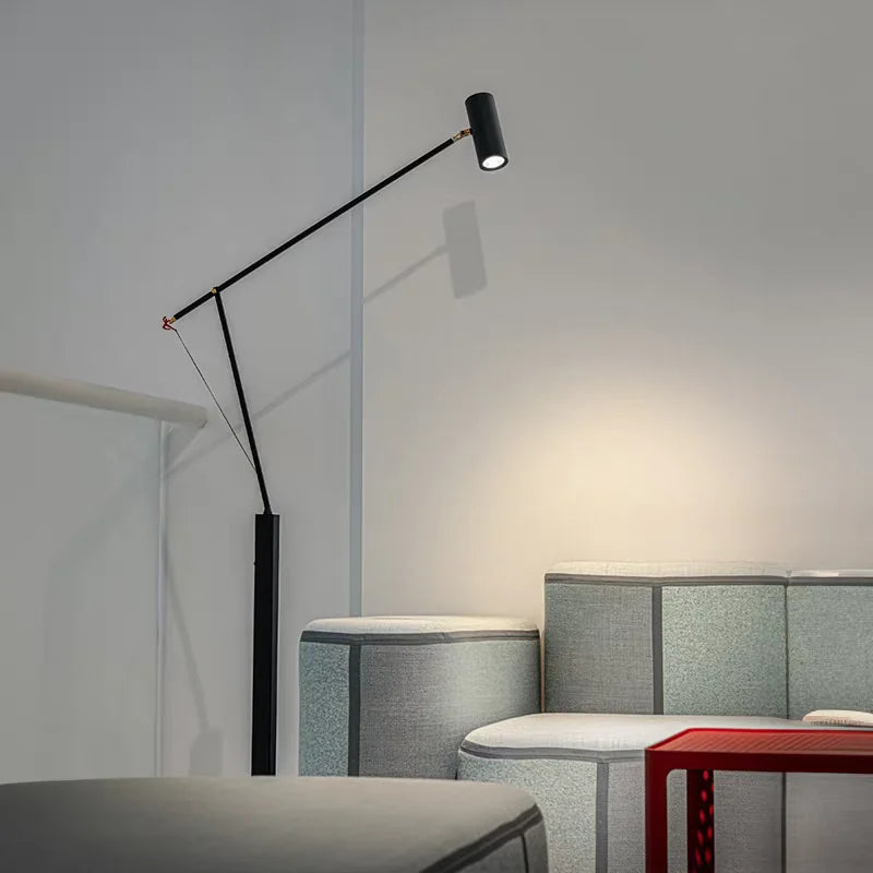 Verstellbare nordische Bogenstehlampe