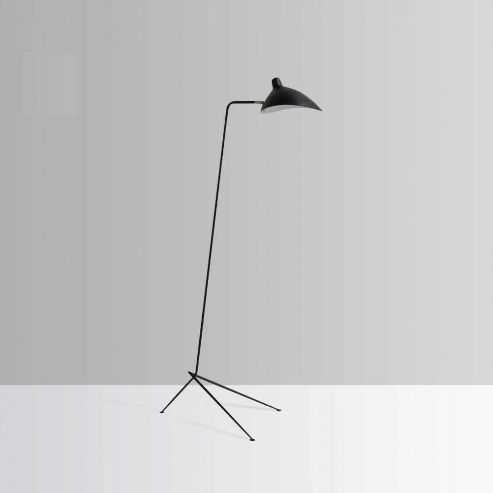 Moderne Stehlampe – Ikonisches Design