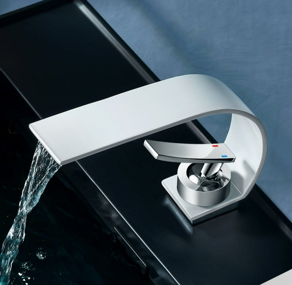 Eleganter Slim-Wasserhahn – Modernes Design