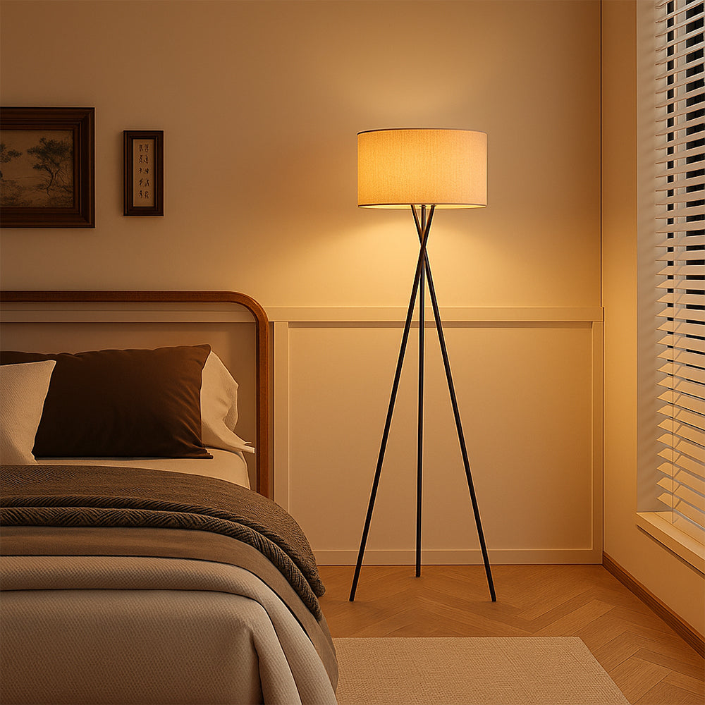 Elegante Stoff Stehlampe Modern