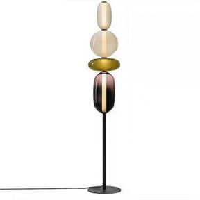 Designer-Stehlampe mit Farbdetails
