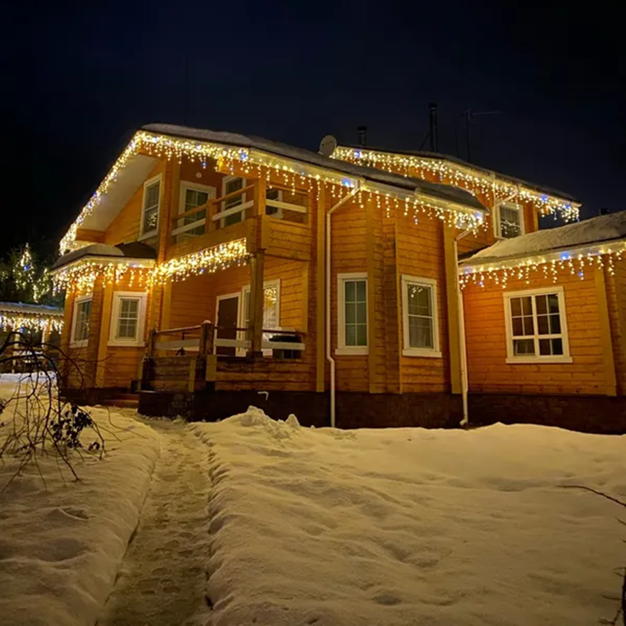 Festliche Outdoor-Weihnachtsbeleuchtung für Deinen Garten