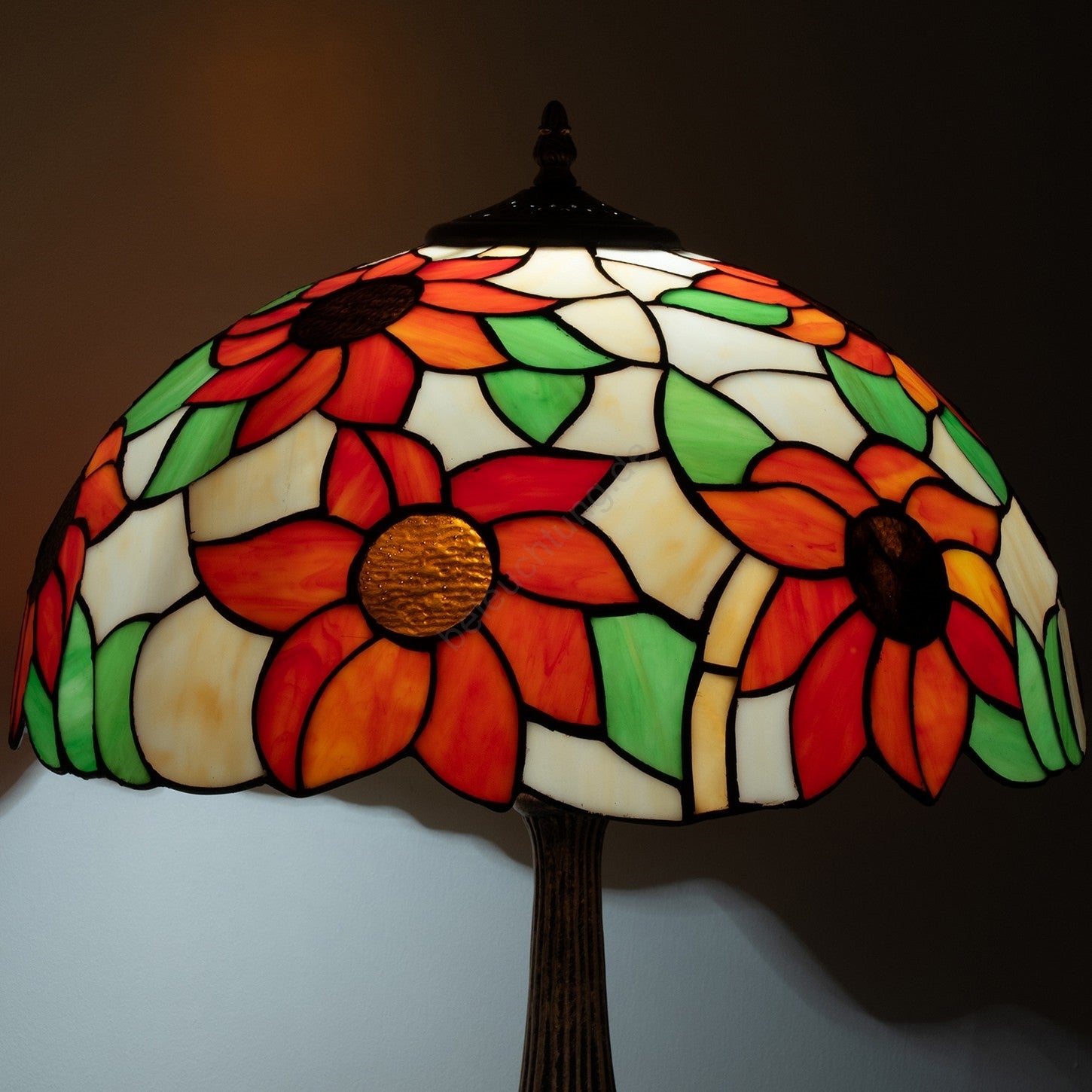 Sonnenblumen-Tischlampe aus Buntglas