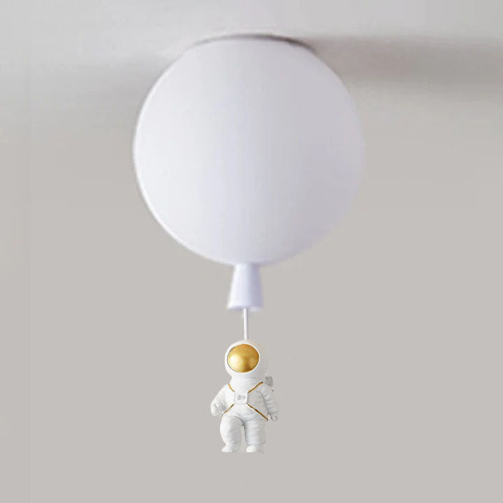 Suspension astronaute pour une décoration élégante