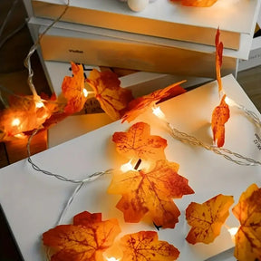 Halloween Ahornblatt Lichterkette