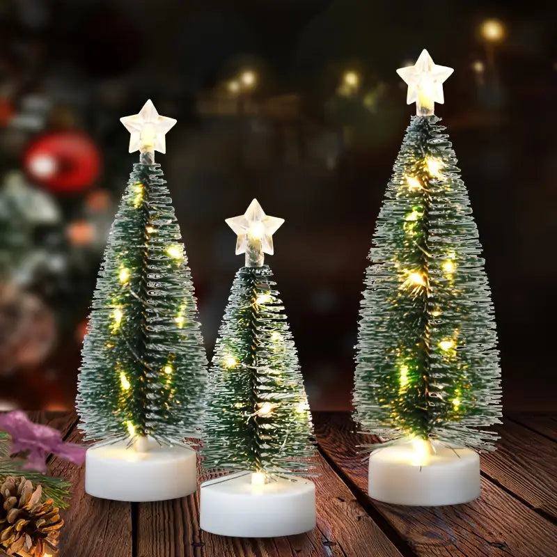 Set aus 3 Weihnachtsbäumen mit LED Lichtern für Weihnachten