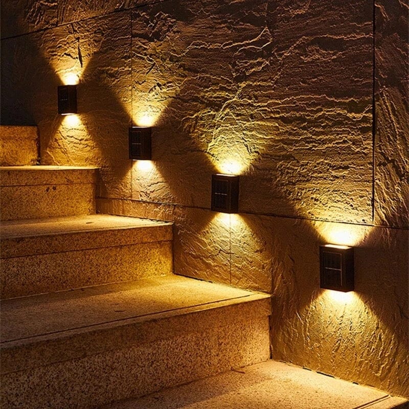 Moderne Solar-LED-Außenlampe –  Beleuchtung für den Außenbereich