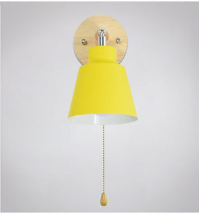 Collin Drehbare Wandlampe mit Zugschalter