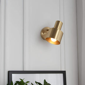 Solluxe Minimalistische wandlamp gemaakt van goud metaal